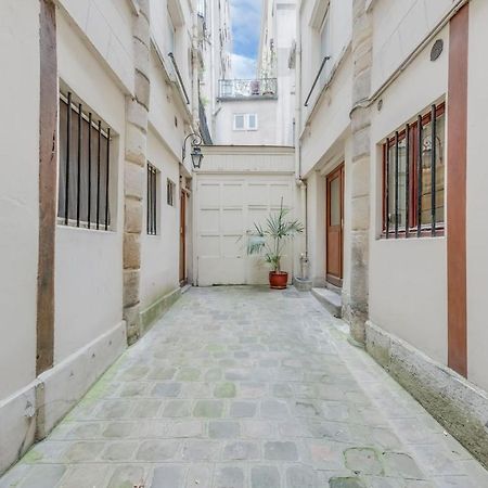 Unit 015 Notre Dame Apartment Париж Екстериор снимка