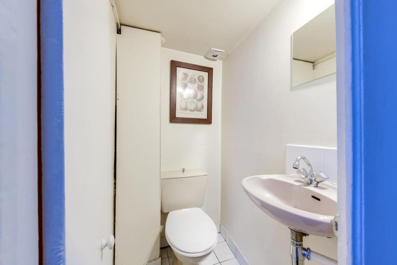 Unit 015 Notre Dame Apartment Париж Екстериор снимка