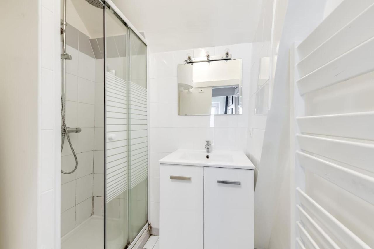 Unit 015 Notre Dame Apartment Париж Екстериор снимка